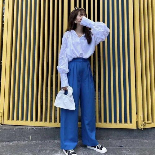 克萊因藍(lán)，顯白色中的天花板，針織品穿搭的極致演繹