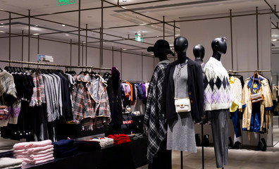 新手如何開一家服裝店 從零到一的實戰指南